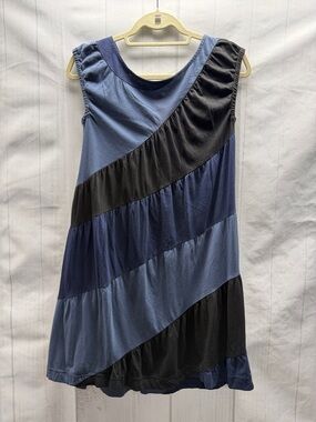 Marc By Marc Jacobs | Dresses | Iso Do Not Buy Marc By Marc Jacobs Gold  Lace Dita Dress | Poshmark